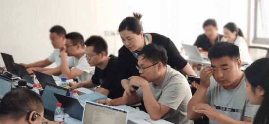 從零開始：初級工程師職稱申報(bào)條件與準(zhǔn)備建議 