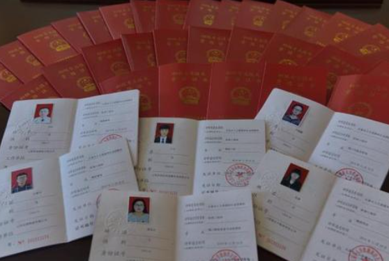 工程師職稱(chēng)評(píng)定申報(bào)辦理中,如何計(jì)算評(píng)審的專(zhuān)業(yè)工作年限？