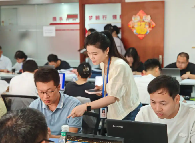 職稱評(píng)審?fù)ㄟ^率95%？湖北中教教育科技集團(tuán)申報(bào)全流程揭秘